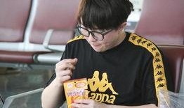 娱乐圈吃瓜毛不易,幕后故事与真实情感