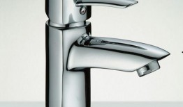 娱乐吃瓜君水龙头飞天