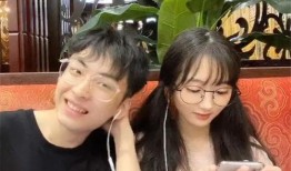 娱乐吃瓜酱情侣官宣视频,甜蜜瞬间引网友热议