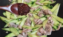 娱乐吃瓜酱校园墙,娱乐吃瓜酱带你揭秘校园新鲜事