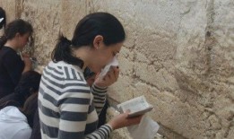 和娱乐吃瓜君合拍,揭秘娱乐圈幕后故事！